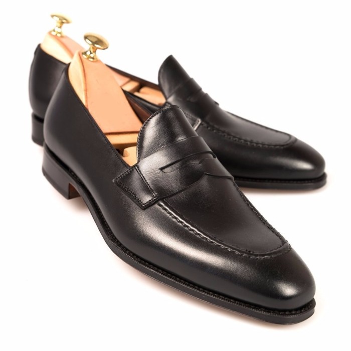 Soft leather men's dress shoes