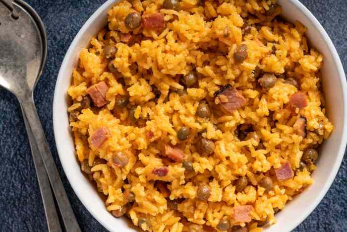 How to cook yellow rice puerto rican style